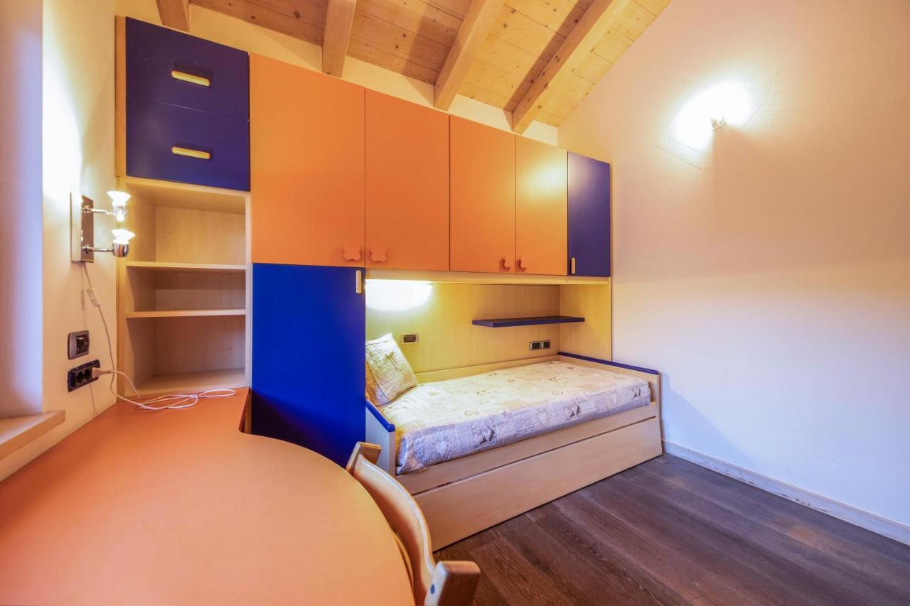 La Pratolina Attico Apartment Castello-Molina di Fiemme Luaran gambar